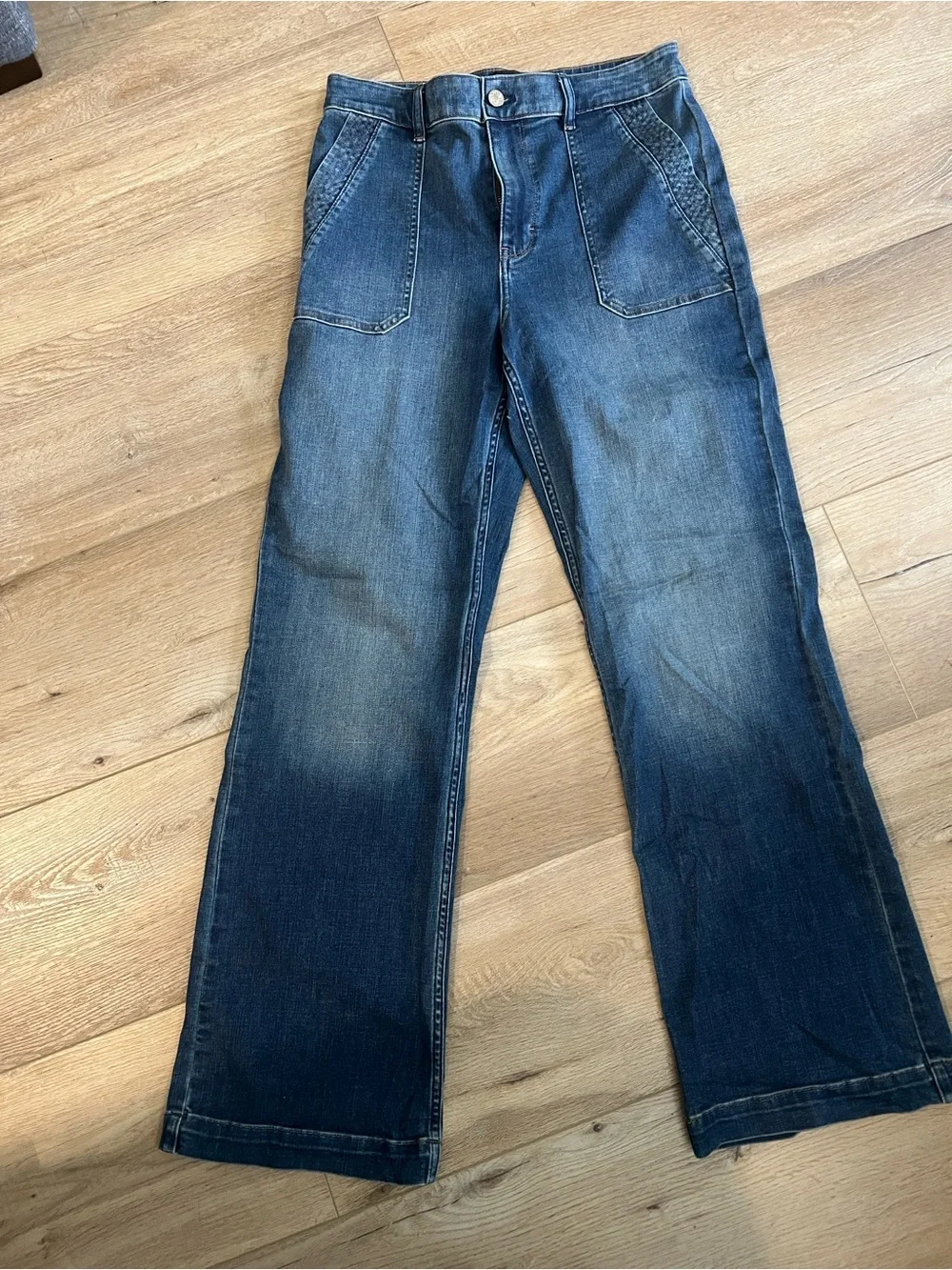 White House Black Market Women's Dark Blue Extra high rise trouser Jeans